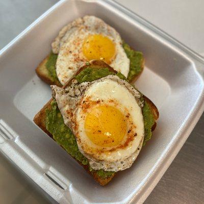 Classic Avo Toast