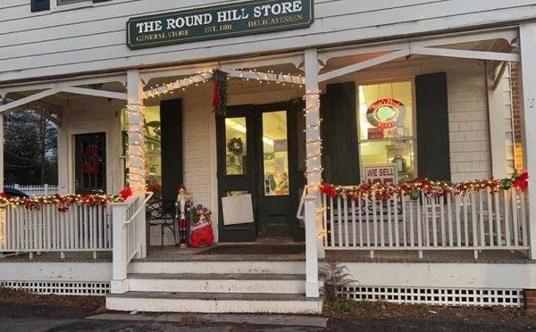 The Round Hill Store at Christmas