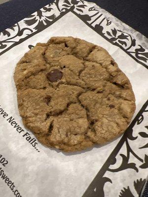 Chocolate Chip Cookie