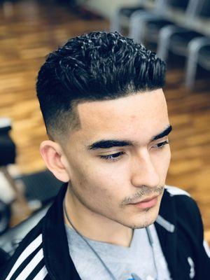 Bald fade mid-fade