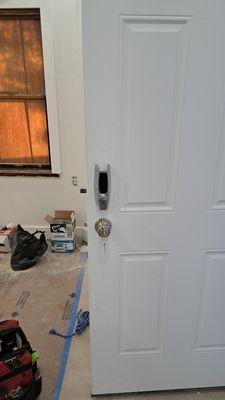 New installation of simplex 7000 series & guard keyed entry lock