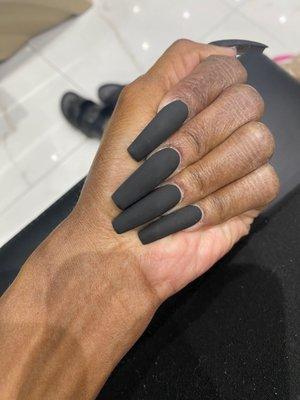 Perfect black matte nails