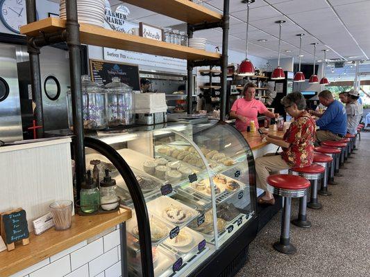 The desert counter is out of this world ! You can even sit at the lunch counter