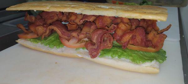 BLT sandwich