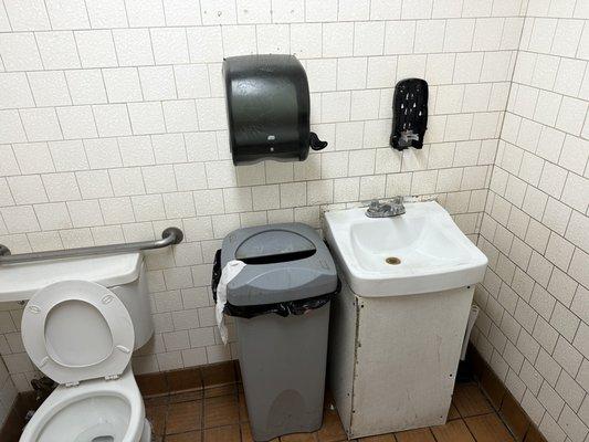 NO SOAP IN THE RESTROOM. HOW DO EMPLOYEES WASH THEIR HANDS WHEN USING THE RESTROOM?