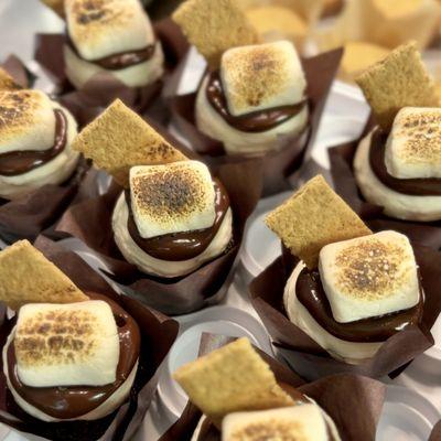 S'mores cupcakes (v)