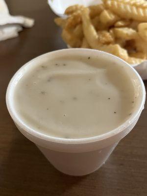 White Gravy for dippin my fries - Delicious