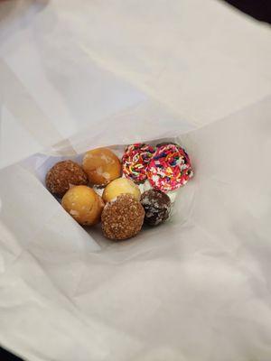 Donut holes