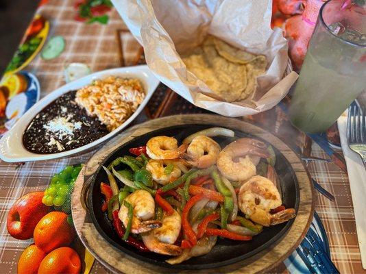 Shrimp fajitas.