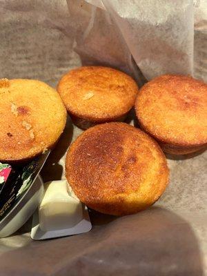 out of biscuits but they have cornbread.