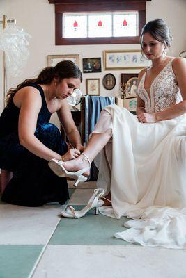 Finishing touches in our bridal suite