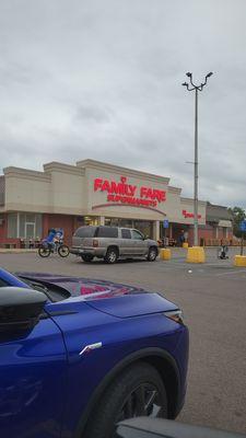 Family Fare Supermarket