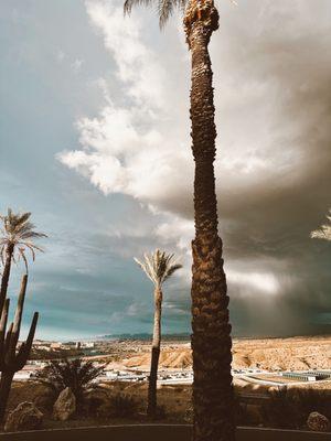 Beautiful views of a Thunderstorm passing through