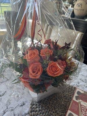 Fall rose arrangement