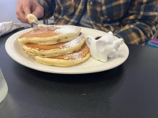 Cute syrup pourers for pancakes