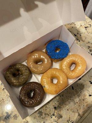 Dip-A-Dee Donuts