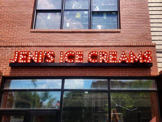 Jeni's Ice Cream