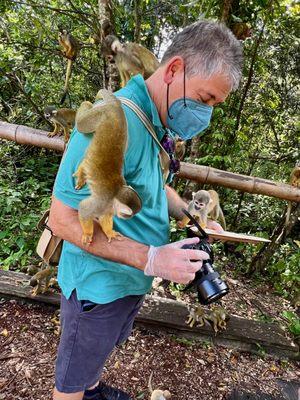 Hubby & the Spider Monkeys