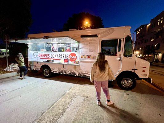 Their food truck at the Monrovia farmers market