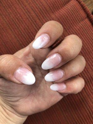 Ombré Dip pink & white by Pearl Nail Salon