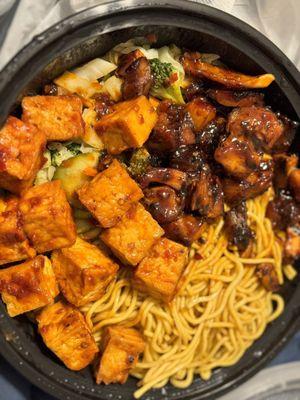 Two Protein Bowl- Large Size Only (Orange Spicy Chicken + Spicy Tofu + Noodles + Veggies)