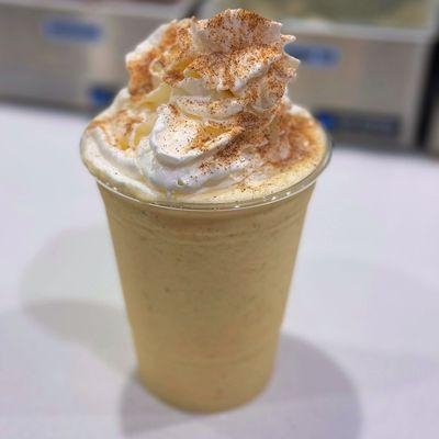 Pumpkin spice milkshake !!