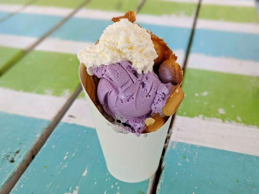 Bubble Waffle with Black Sesame/Ube Ice Cream and Marzipan Whipped Cream | Instagram: @telephonesmoothie