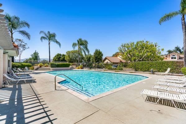 Fair Oaks Community Glendale listed by Phyllis Harb