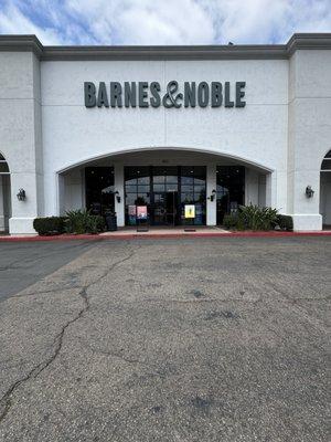 Barnes & Noble Booksellers