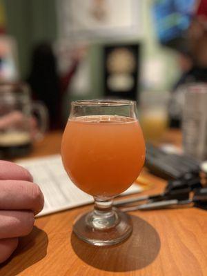 Froth Liquid Lollipop sour ale: strawberry mango