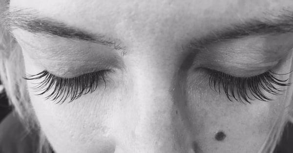 Alyssa is amazing.  She always does such a great job on my lashes! I would highly recommend her and Noir Lash Lounge!