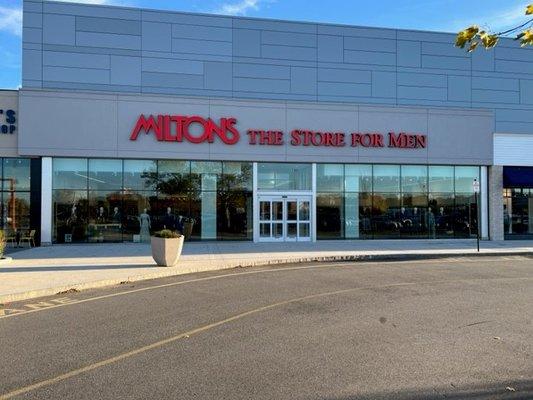 Miltons The Store for Men in Burlington has both exterior and interior entrances for your convenience!