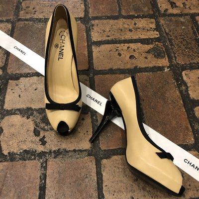 CHANEL Peeptoe Pumps