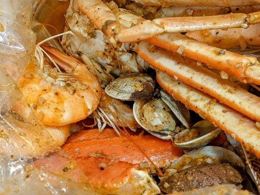 April 10 2021; Aloha combo w. 1lb snow crab legs, 1lb shrimp head on, 1 lb clam ($46.99).