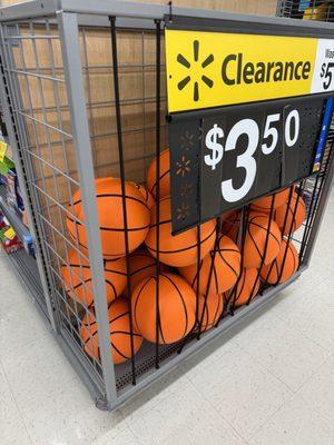 Good deal! Great for a centerpiece!