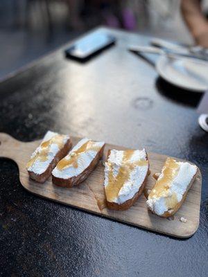 Bruschetta Ricotta