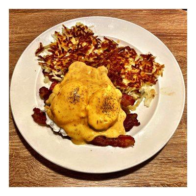 Santa-Fe Benedict (Poached Eggs on top Fried Breaded Chicken Breast?!? Crispy Bacon & Tomato Slices w/ chipotle hollandaise Sauce! Amazing!