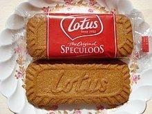 Lotus Speculoos cookies, also known as Lotus Biscoff cookies in the USA. Posted 10/24/20