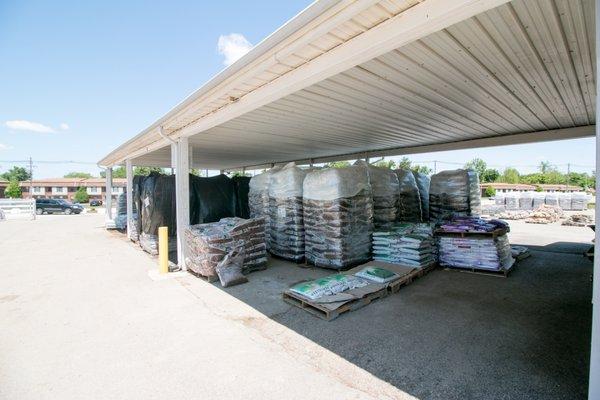 Bagged mulch can be bought by the bag or by the pallet. We have a large variety of colors to choose from.