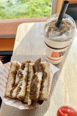 Crispy chicken Grill cheese & salted caramel shake