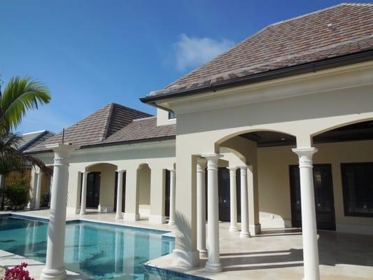 Building a custom home? Let us install gutters that compliment your luxury home.