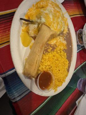 Chile Relleno And Tamal Combo