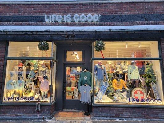 Life Is Good Store Front January 2023