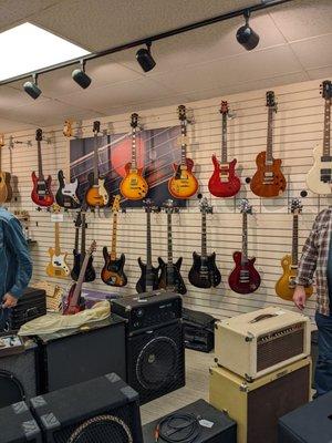 Shoals Guitar Boutique