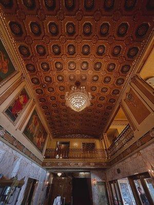 Inside the Byrd Theater