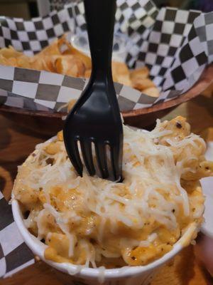 Beer Mac & Cheese