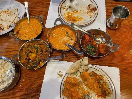 CHICKEN MAKHANI(BUTTER CHICKEN), CHETTINAD KOLEE, MANGO CHICKEN, LAMB MAKHANI. GARLIC NAAN, PESHAWARI NAAN.