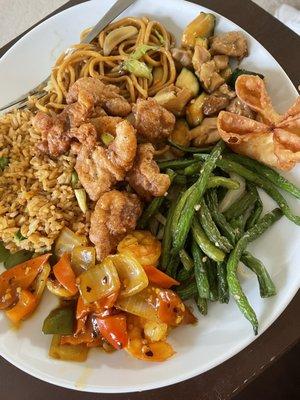 Dynasty Shrimp, fried rice, Salt & Pepper Chicken, Garlic String Bean, chow mein, fried Cream Cheese Wontons