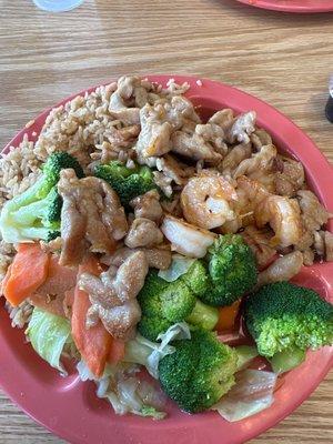 Hibachi shrimp and chicken