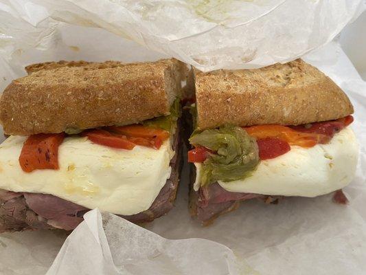 Roast beef, fresh mozzarella, roasted peppers, hot pepper